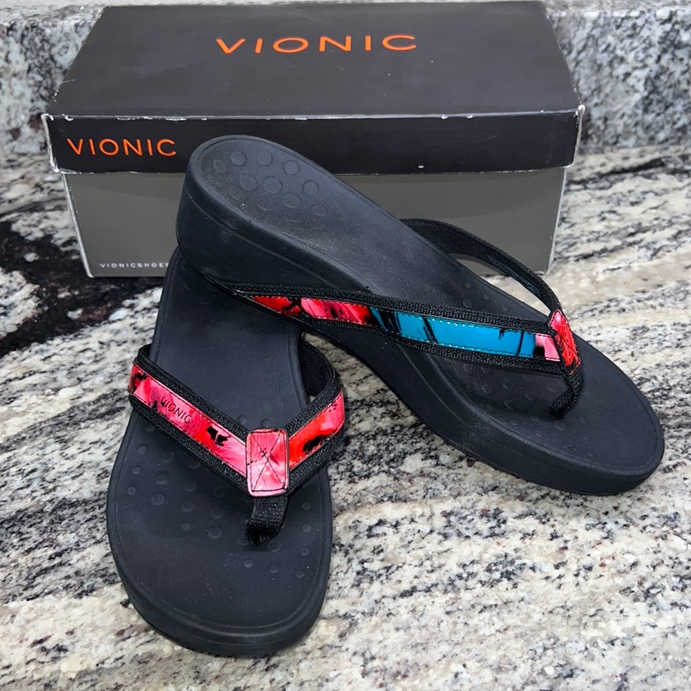 Vionic pacific high tide black floral shoes, size 9